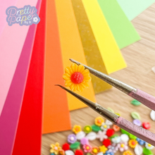 Load image into Gallery viewer, Mini resin flower - yellow