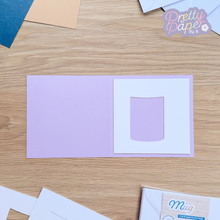 Load image into Gallery viewer, aperture on lilac card