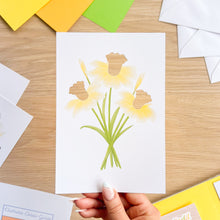 Load image into Gallery viewer, Daffodils Aperture Card (Pack of 3) | 3 x PRINTED Apertures, Coloured Card Blanks &amp; Envelopes | Intermediate

