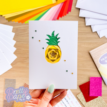 Load image into Gallery viewer, Iris folding pineapple card made with the pattern template
