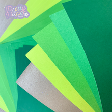 Load image into Gallery viewer, Rainforest Paper Pack A5, 30 Sheets | Plain, Pearlised &amp; Sparkle Paper Pad | Green Craft Paper Collection
