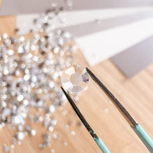 Load image into Gallery viewer, Pearl Gem Mix – Silver Jewels, 3-8mm, 15g – Craft Embellishments
